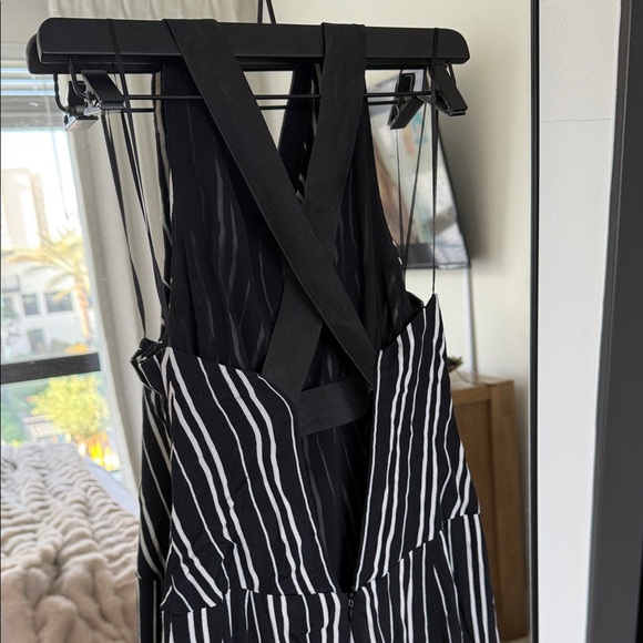 Willow & Clay Monochrome Striped Jumpsuit - Picture 7 of 9